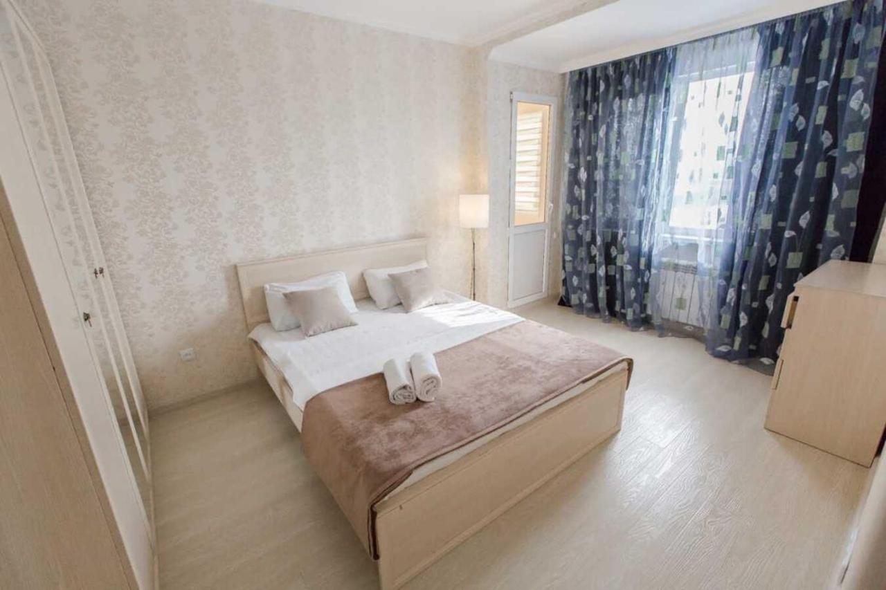 Manica Mega Towers Apartment Almaty Luaran gambar